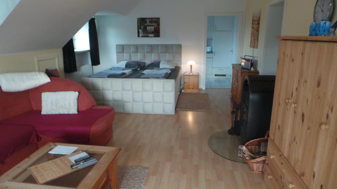 Appartement Gemutlich In St. Margarethen à Sankt Margarethen Extérieur photo